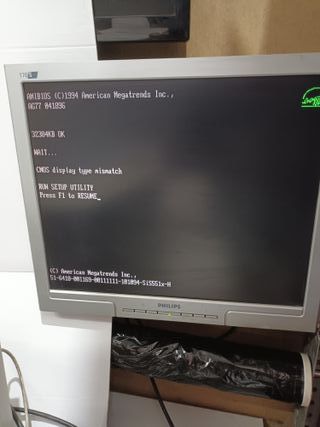 n-19, Pc retro, Pentium, caja at con display      