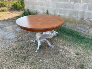 TAVOLO DA PRANZO ROTONDO