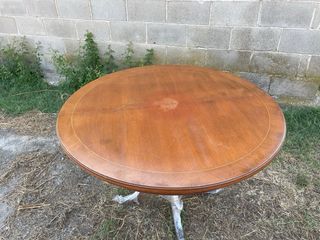 TAVOLO DA PRANZO ROTONDO