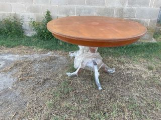 TAVOLO DA PRANZO ROTONDO