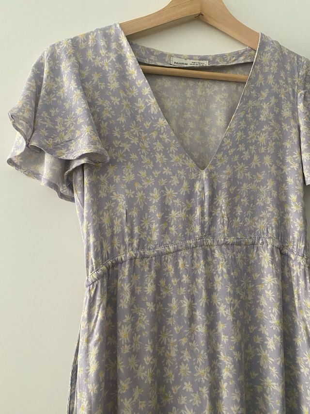 Vestido color lila de Pull & Bear