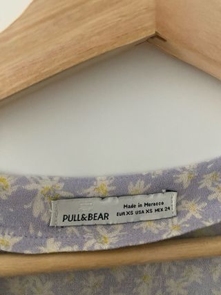 Vestido color lila de Pull & Bear