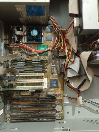 n-27, Pc retro, INVES DOÑANA 300                  