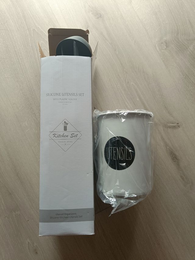 Pote y Utensilios cocina