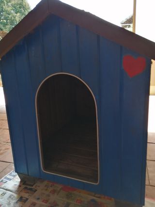 Cuccia in legno per cani taglia M/L