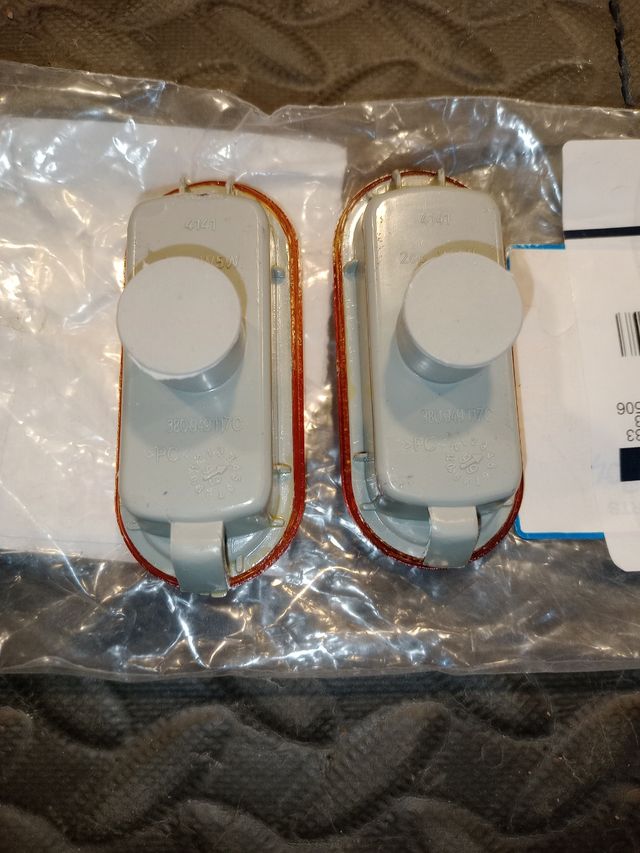 Intermitentes laterales golf mk4