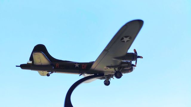 Avión Boeing B-17F DF Fortress