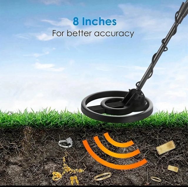 2 Detectores de metales, pala y cuchara arena