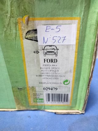 Ford Fiesta 1984, faro delantero derecho