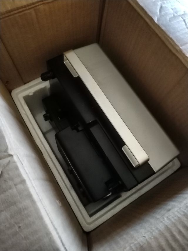 PROYECTOR REPRODUCTOR