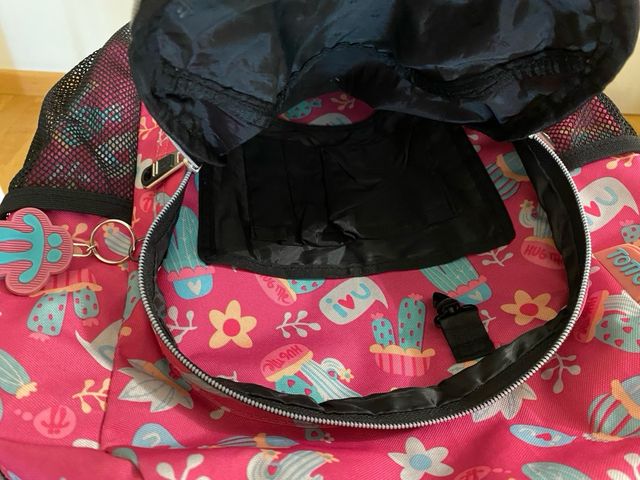 Mochila escolar Totto adaptable a carro