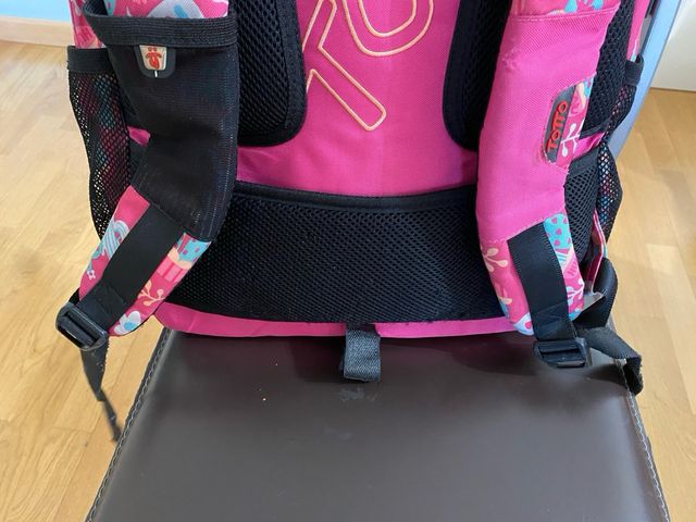 Mochila escolar Totto adaptable a carro