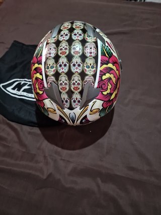 Casco nzi la calavera mexicana