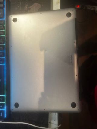 MacBook Pro 15" 256 Gb de memoria