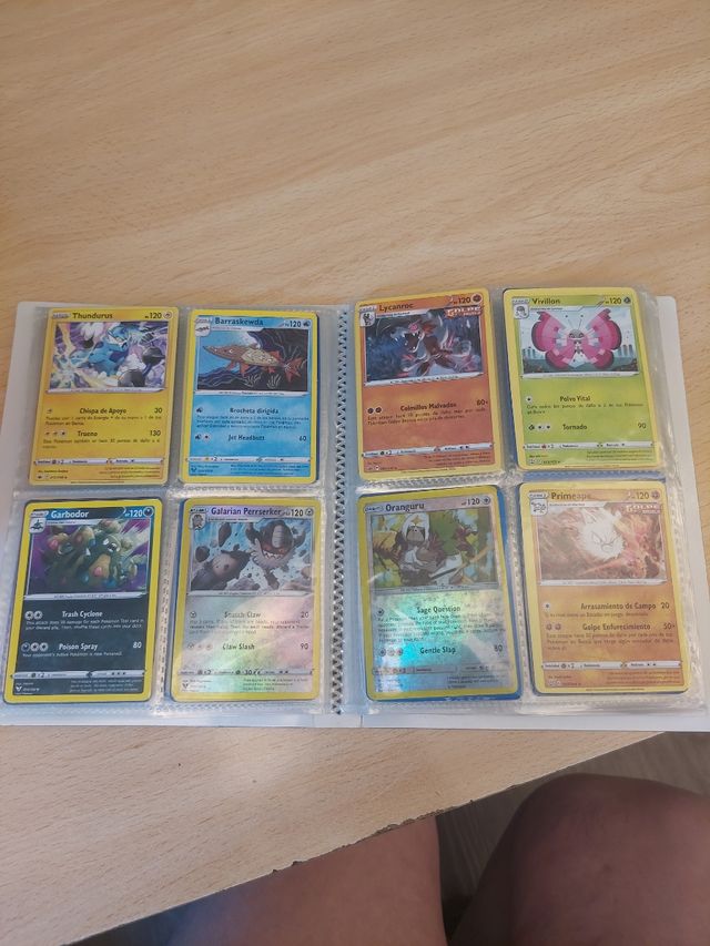 Carte collezionabili POKEMON