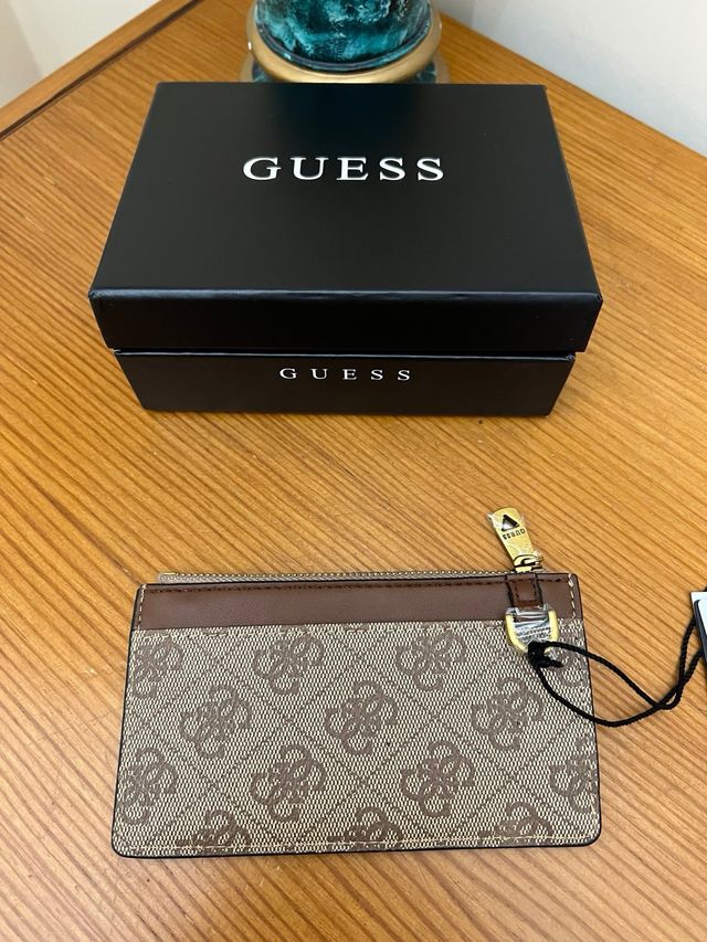 Cartera tarjetero GUESS
