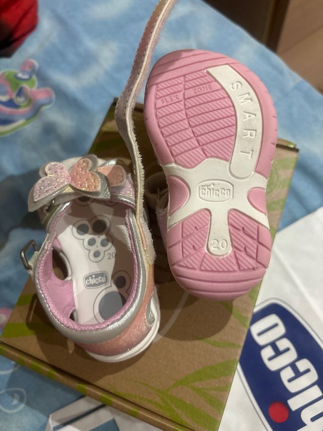 Sandalis chicco