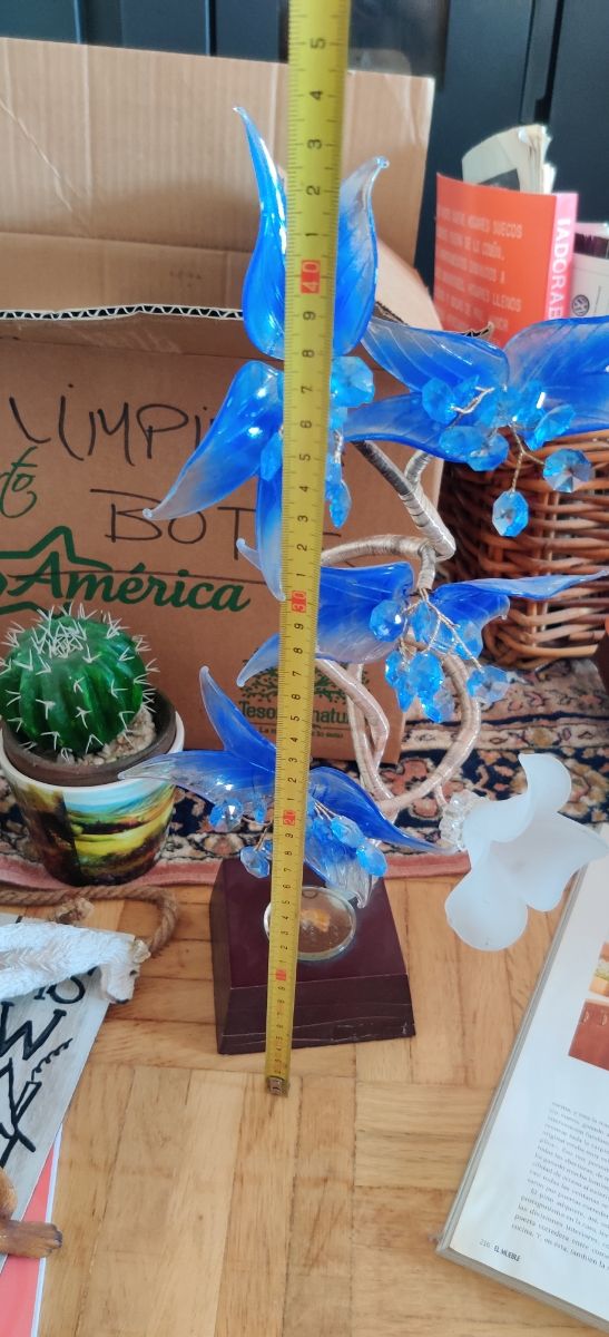 Flor del Cairo en cristal blanco y azul