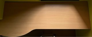 ESCRITORIO DE MADERA AMPLIO Y ESPACIOSO
