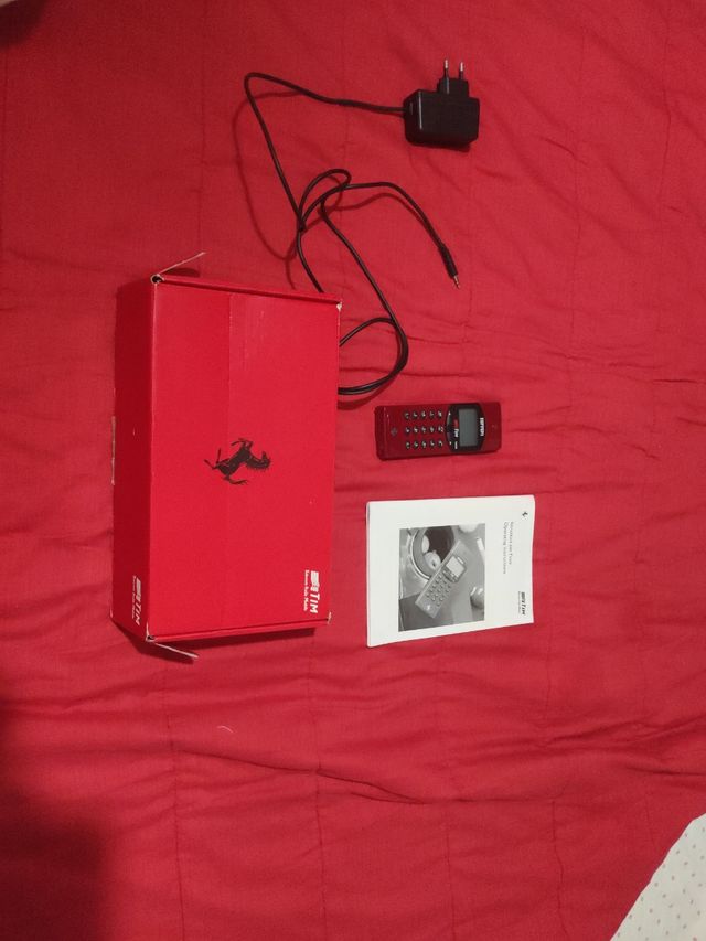 Telefono Ferrari vintage
