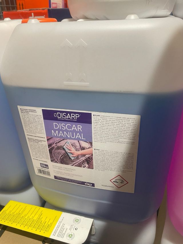 Detergente de coche manual