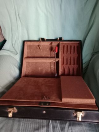 Maletín médico + martillo de percusión 