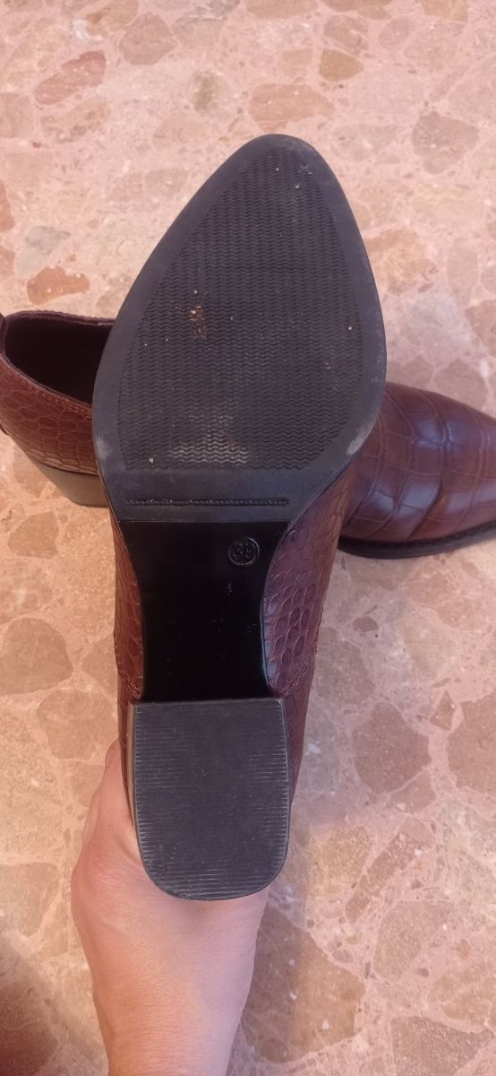 Botines tacón marrones