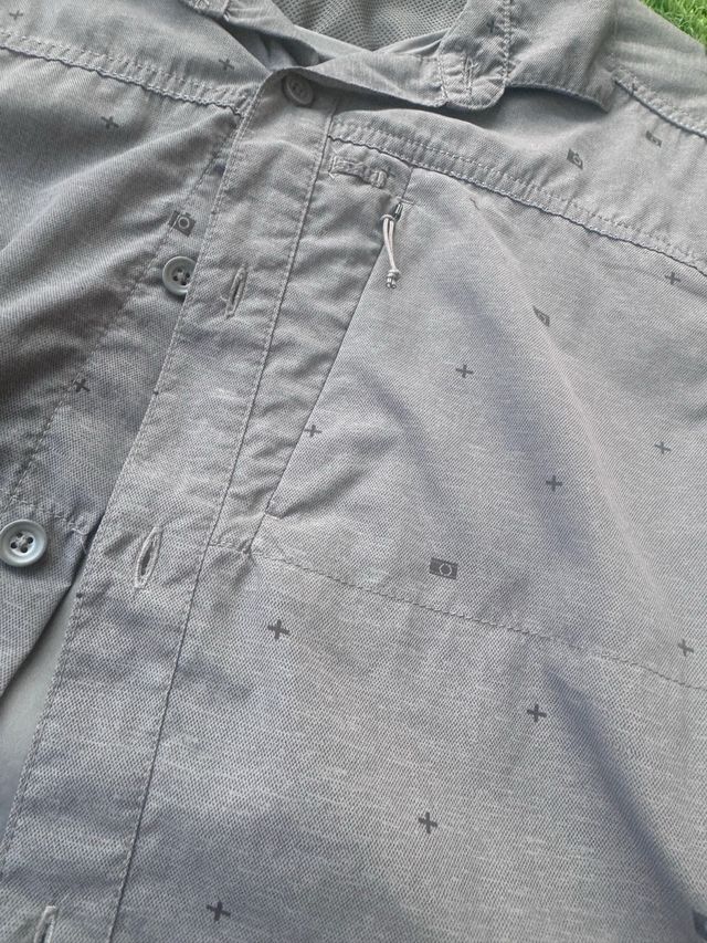 Camisa trekking Decathlon