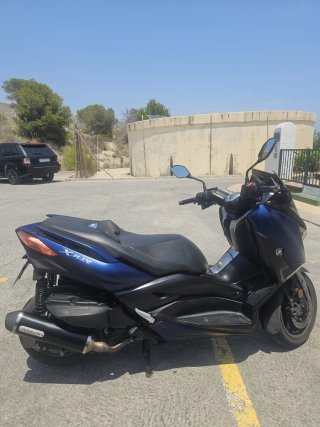 Yamaha Xmax 400 ABS