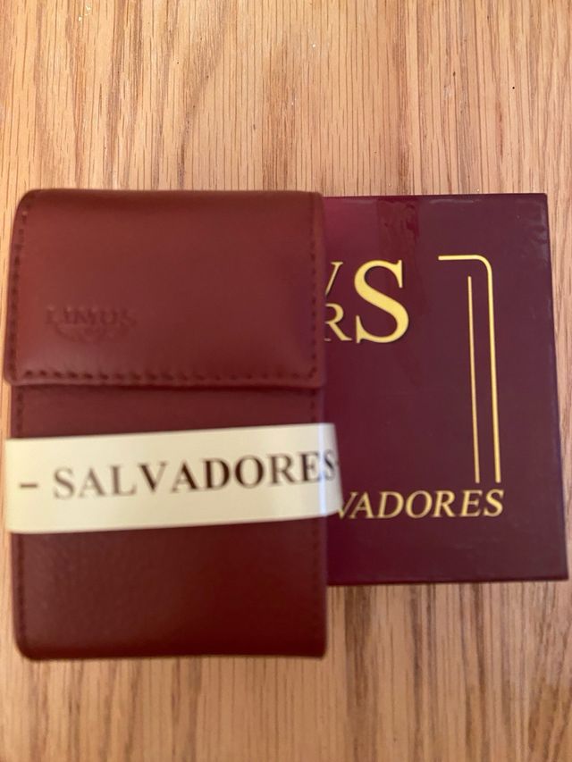 Pitillera piel marron Salvadores