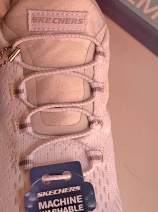 ZAPATILLAS SKERCHER MUJER A ESTRENAR T-37 R25-8161