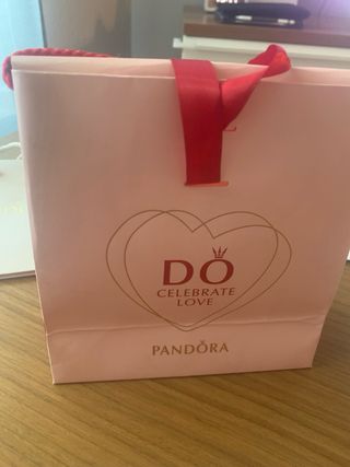 Pandora bolsas regalo