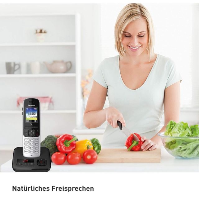 Panasonic Teléfono inalámbrico KX-TGH723GS 