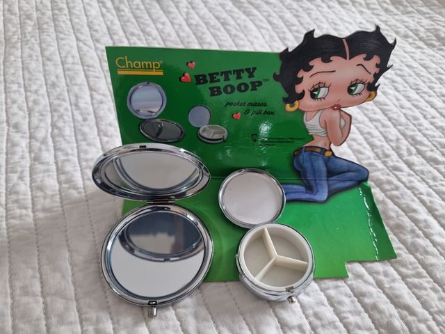 ESPEJITO Y PASTILLERO BETTY BOOP