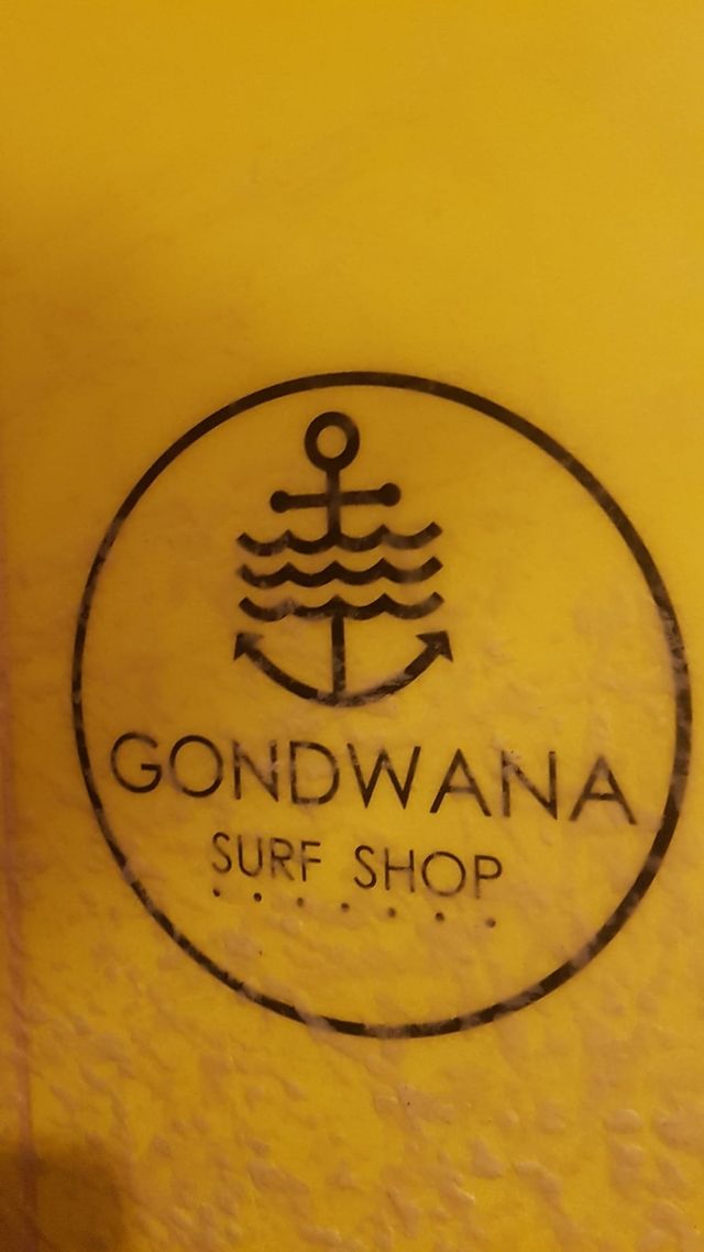 Tabla de surf 6.8×21ancho 1/2×2 3/4 46l