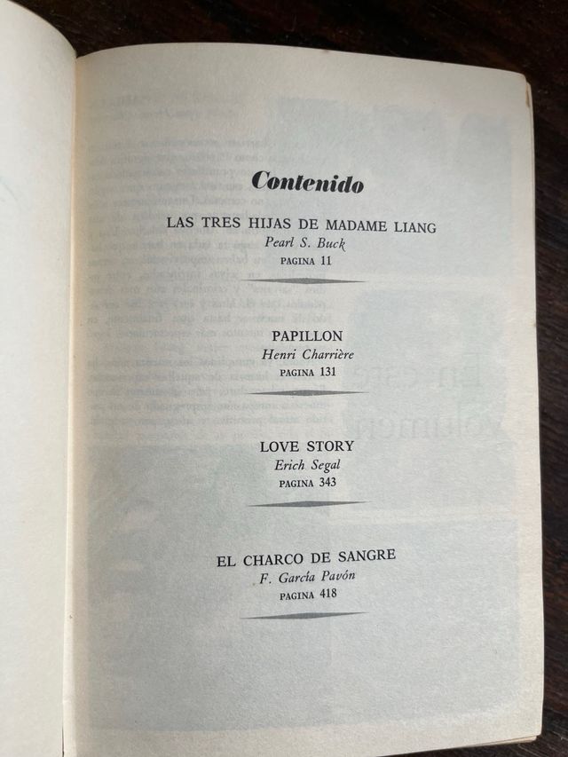 Libro “Biblioteca de selecciones”