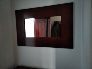 Conjunto consola de madera y espejo