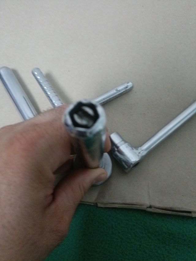 3 Llaves de reglaje de taqués CROMADAS