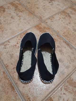 Alpargatas negras