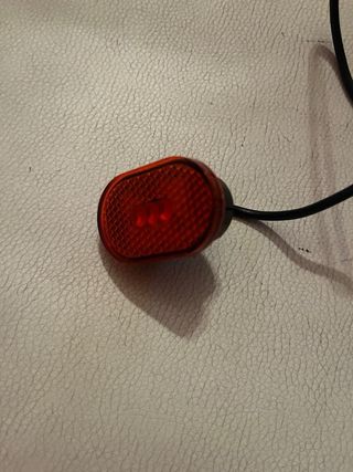 Luz trasera monopatin XIAOMI