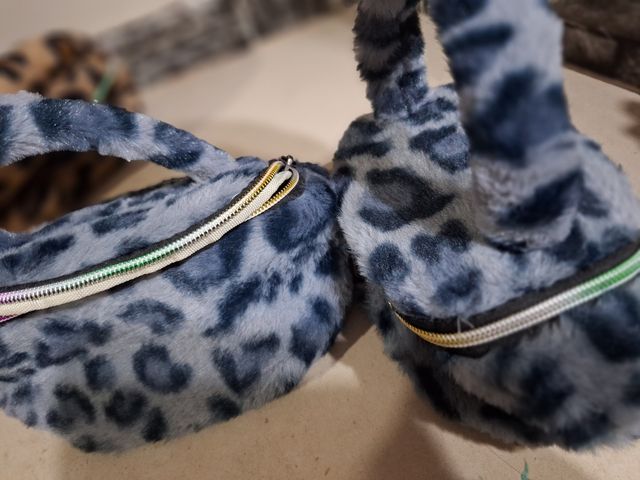 Neceser leopardo gris