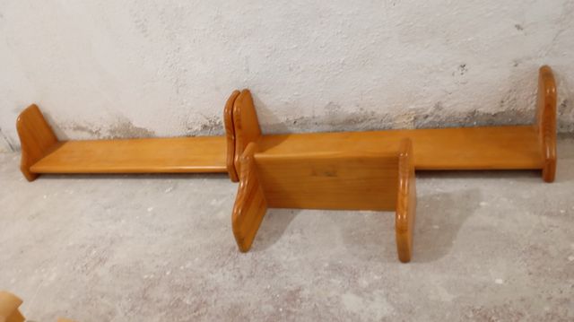 3 Estanterías de madera