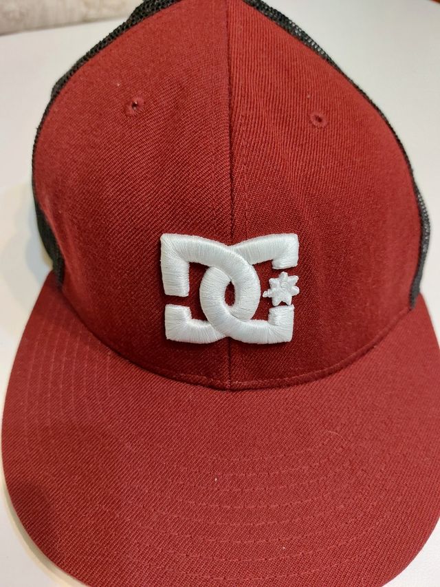 Cappello dc apparel division