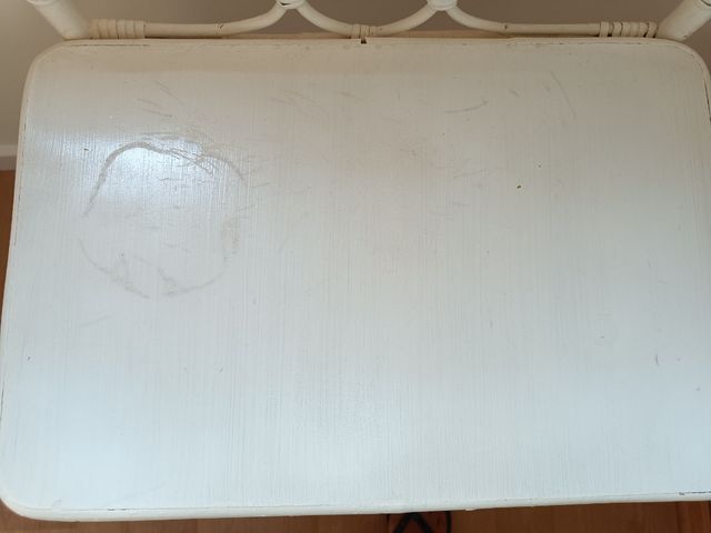 Mesita noche caña blanca