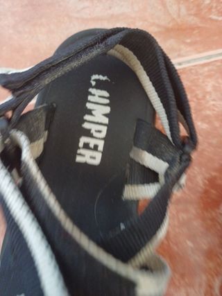 Camper 42 sandalias tiras blanco y negro
