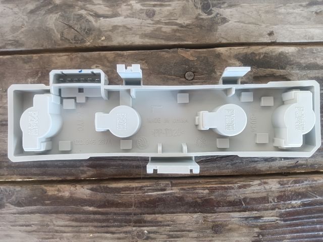 Portalámpara trasero de Skoda Octavia 2