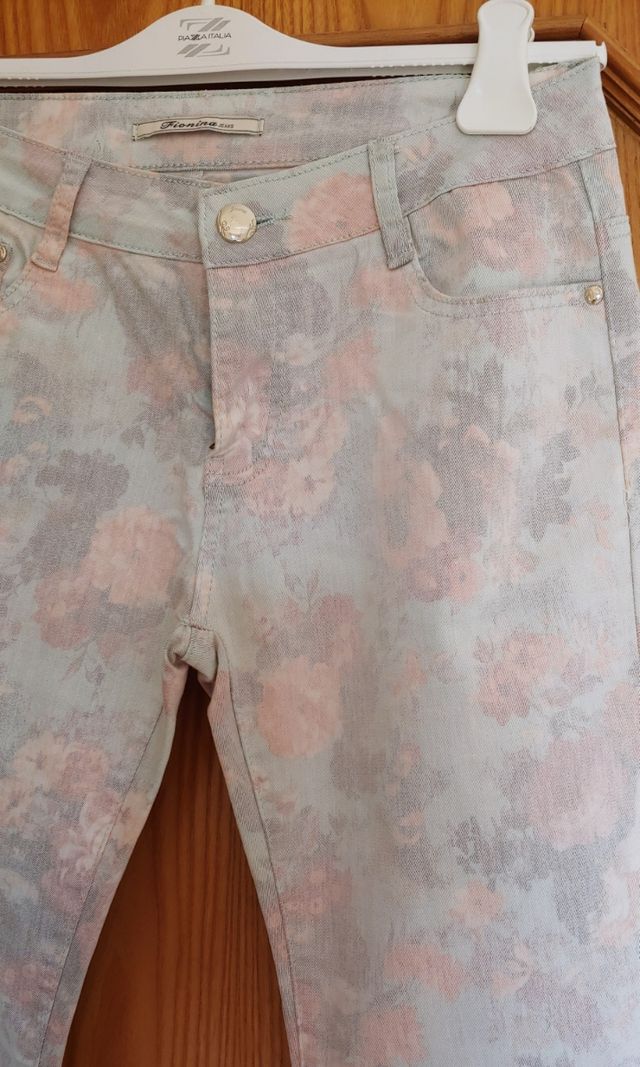 Pantaloni stampati fiori taglia 46