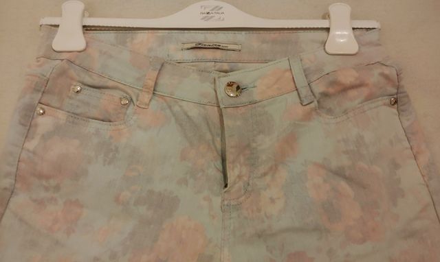Pantaloni stampati fiori taglia 46