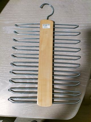 Percha para corbatas 