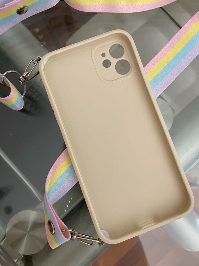 Funda Iphone 11 colgante